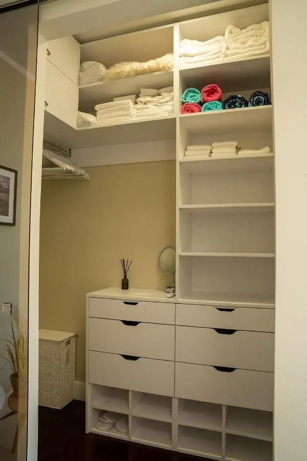 Luxury Apartment Equanimity Split