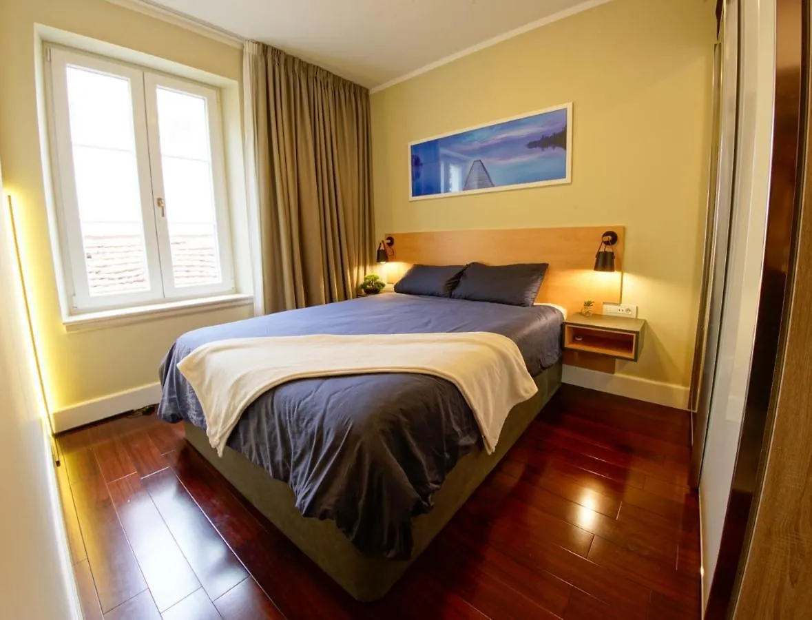 Luxury Apartment Equanimity Split