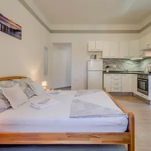 Petite Appartement