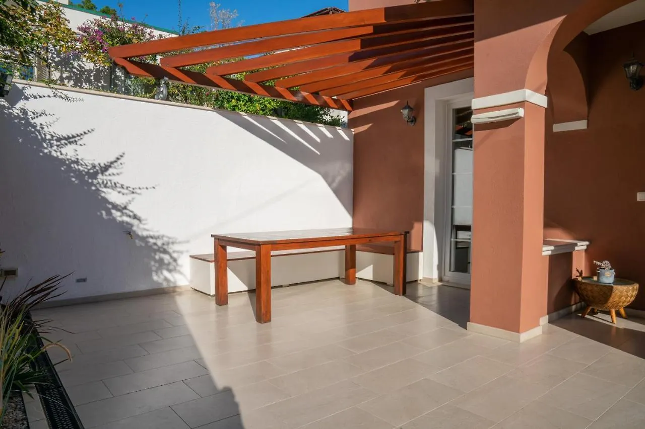 Luxury Apartment Equanimity Split